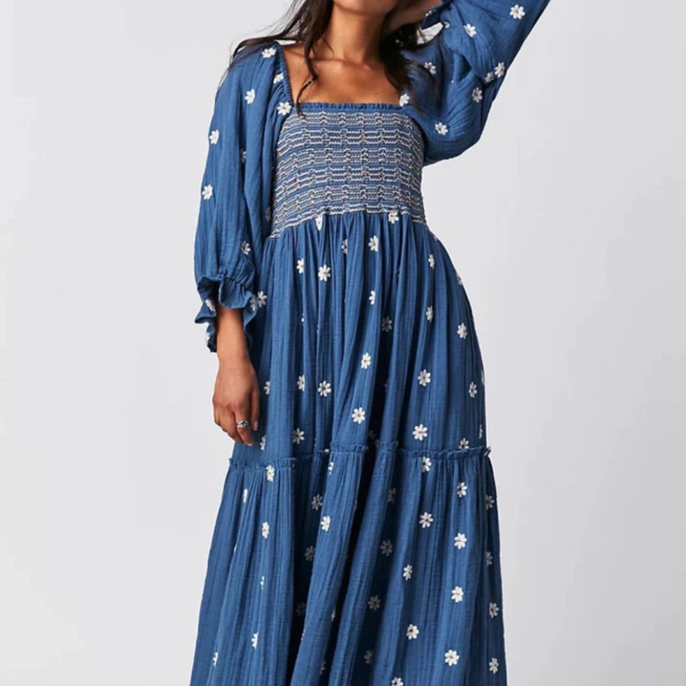 NWT Hard to find Free People Dahlia Embroidered Boho Maxi Dress Small